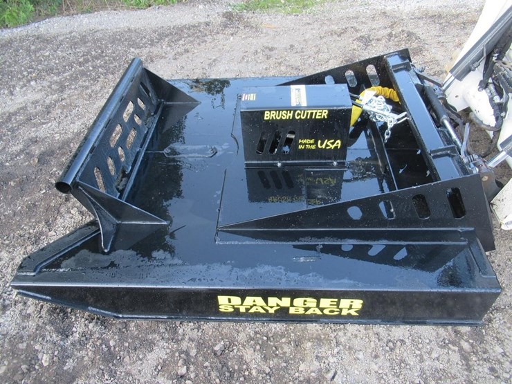 wildcat-72"-skid-steer-brush-cutter-image-2