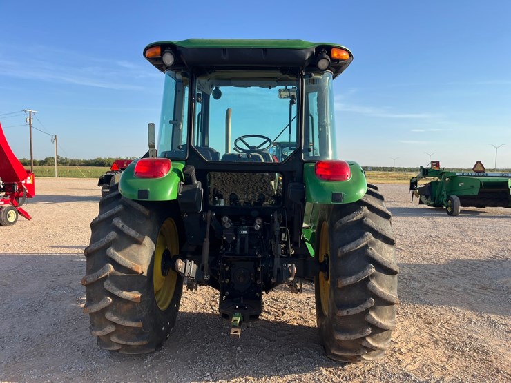 2009-john-deere-5101e-image-10