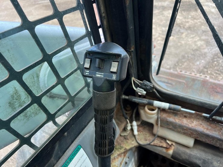 bobcat-s250-image-21