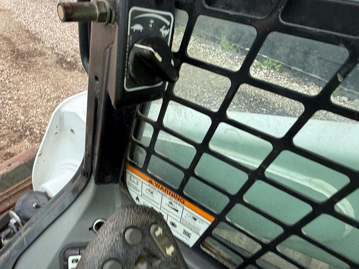 2018-bobcat-t770-image-24