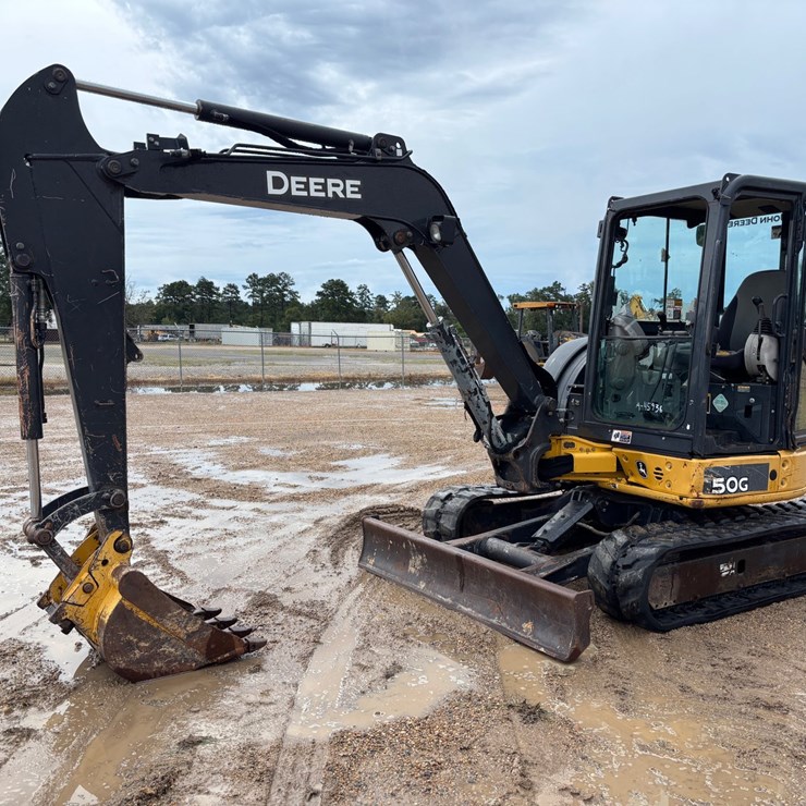 2017 DEERE 50G