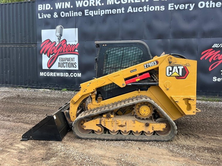 2020-caterpillar-279d3-image-3