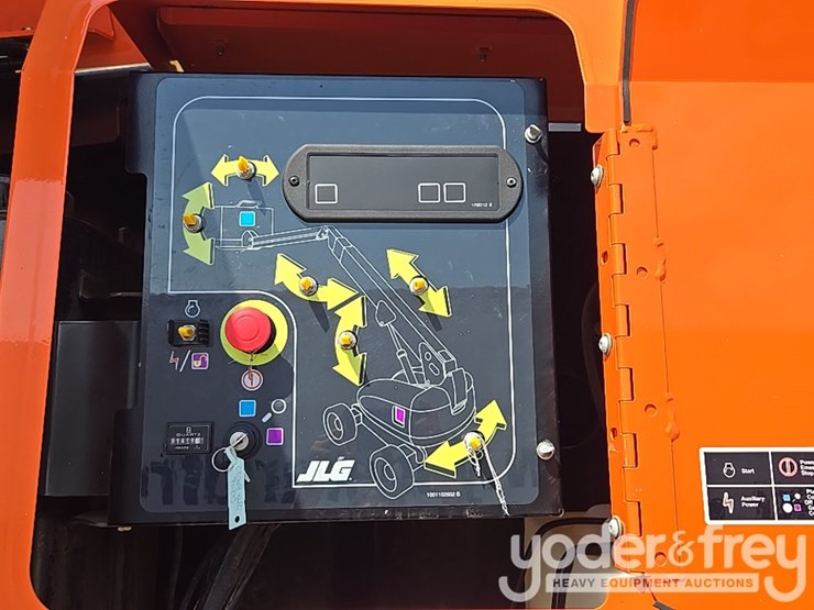 2015-jlg-860sj-image-56