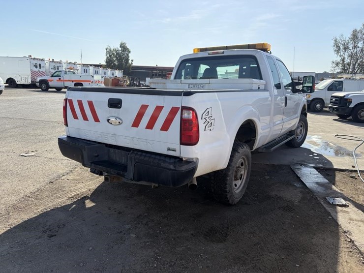 2011-ford-f250-image-3