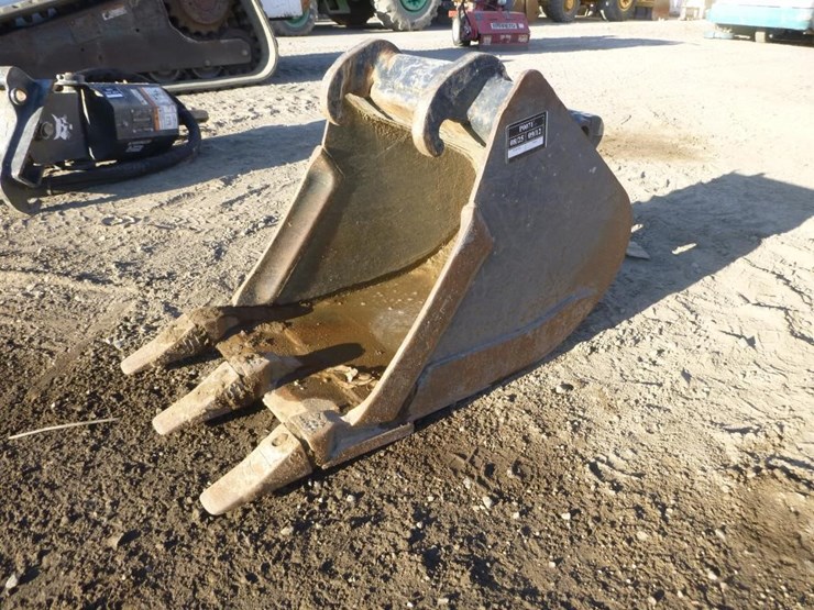 bobcat-e35-image-1