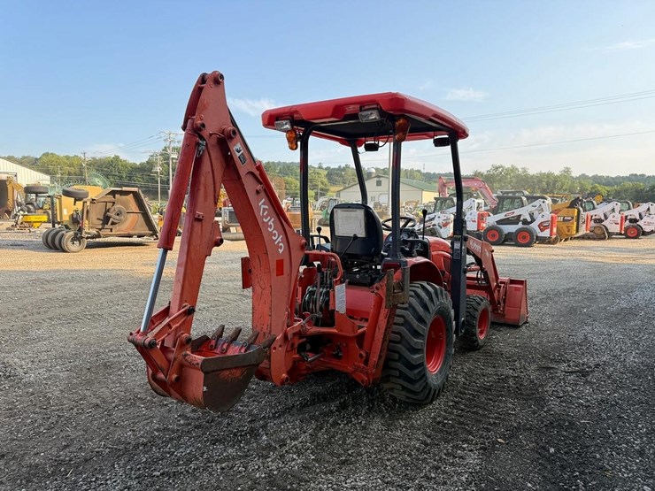 2022-kubota-b26-image-4