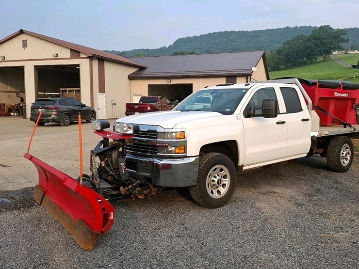 2015-chevrolet-2500-image-7