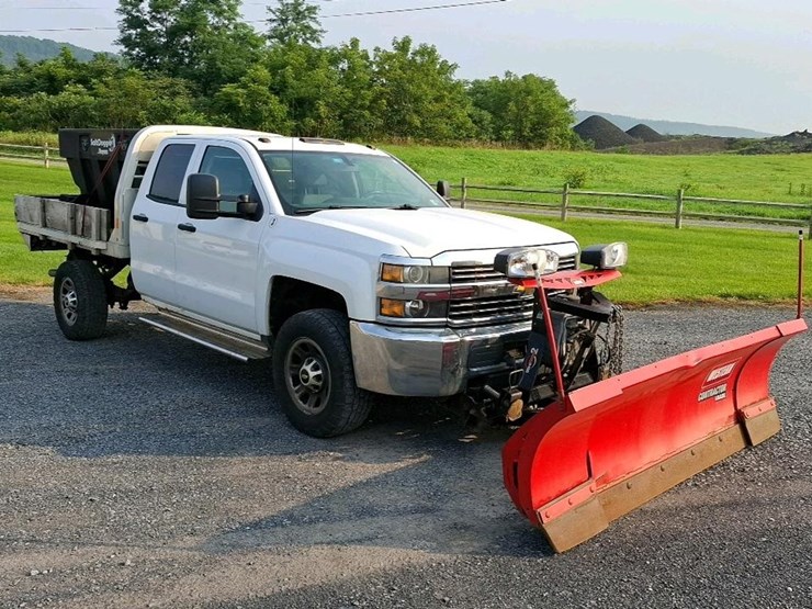 2015-chevrolet-2500-image-9