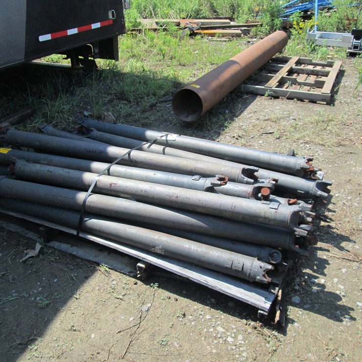 #53893 • Lot of Driveshafts INV#53893