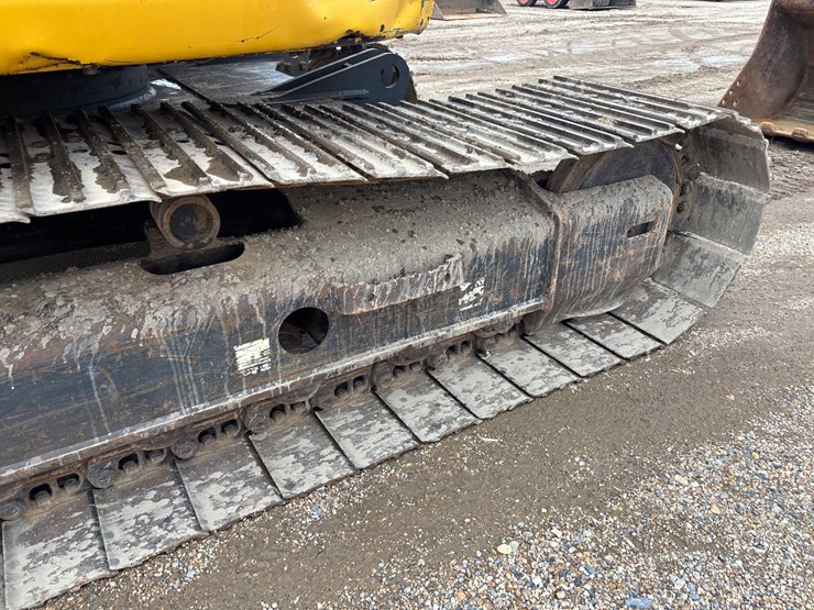komatsu-pc138us-image-9