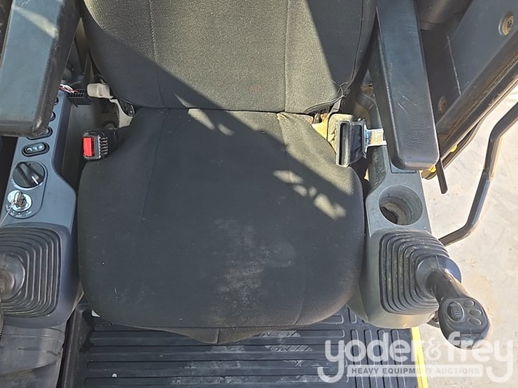 2018-komatsu-pc210-lci-11-image-77