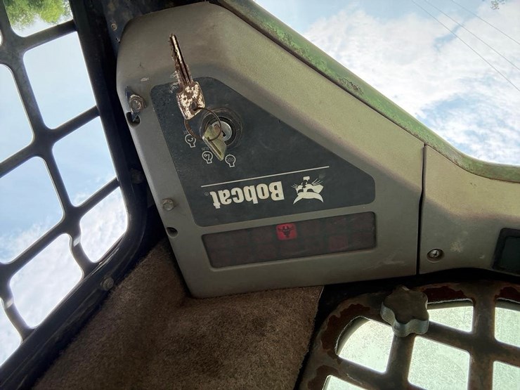 bobcat-t300-image-20