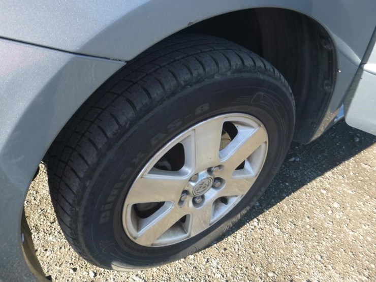 2006-toyota-sienna-image-13