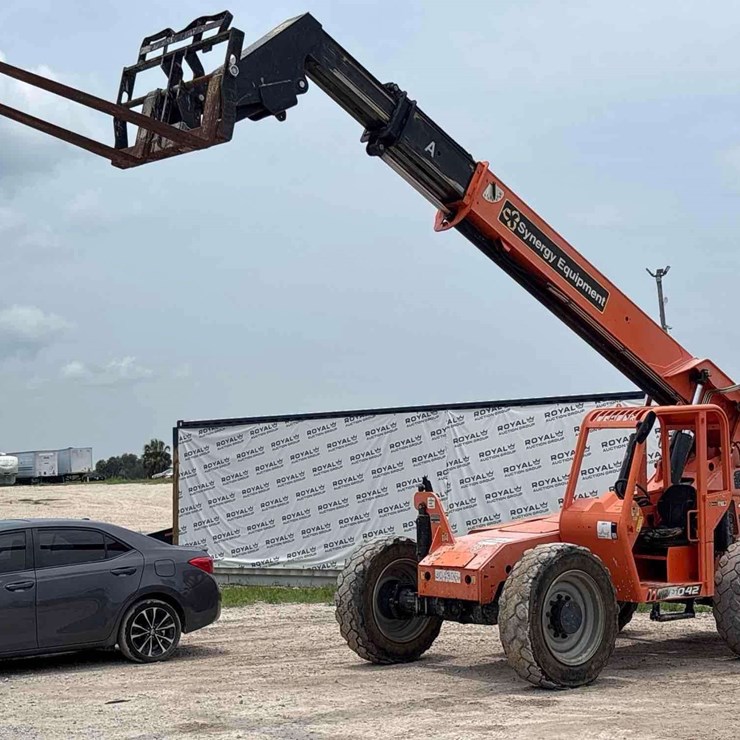 2019 JLG 6042 6,000lb 4x4 Rough Terrain Telehandler