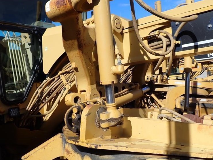 caterpillar-163h-vhp-image-18