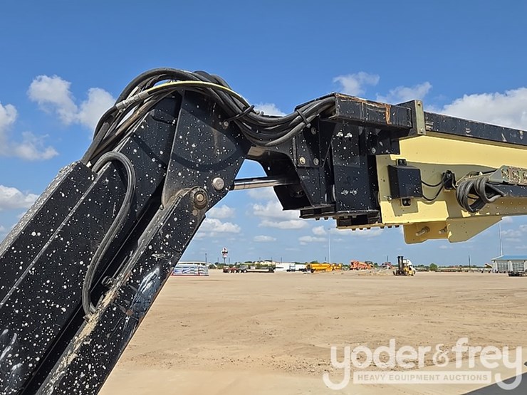 2015-jlg-860sj-image-18