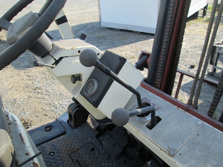 #53863-•-*inop-nissan-cushion-tire-forklift-inv#53863-image-15