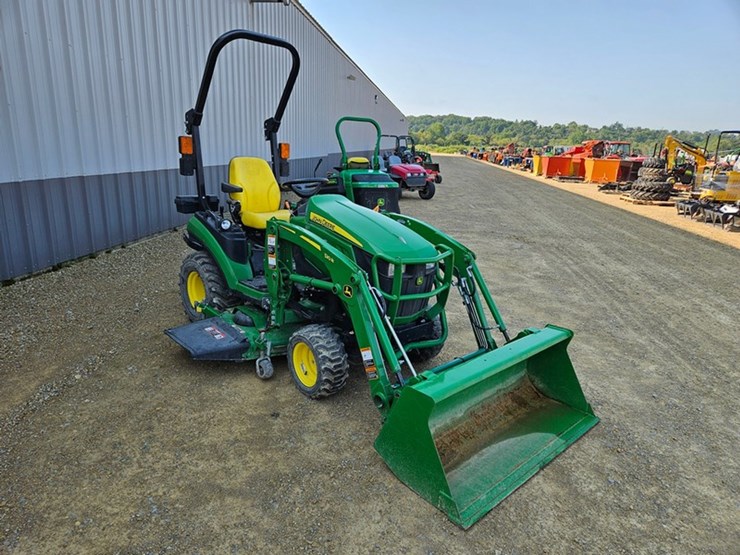 john-deere-1025r-image-7
