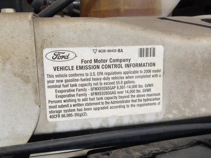 2006-ford-e350-image-12