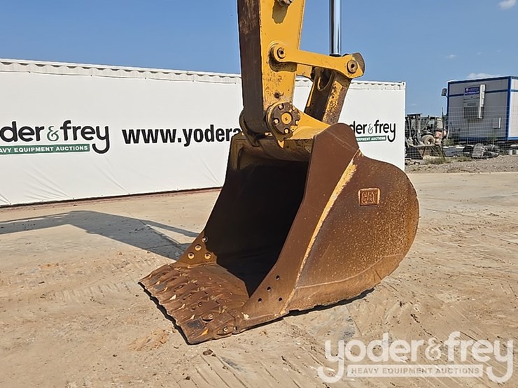 2019-caterpillar-336-image-21