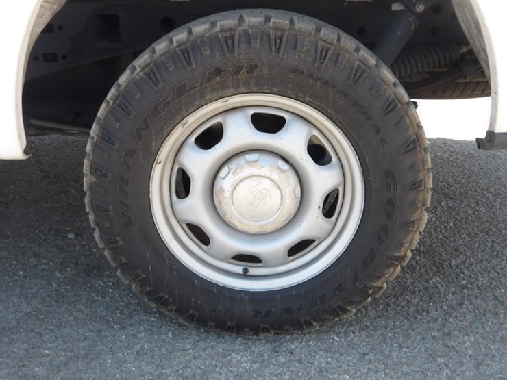 2017-ford-f150-image-5