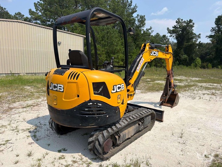 2019-jcb-8029cts-image-3
