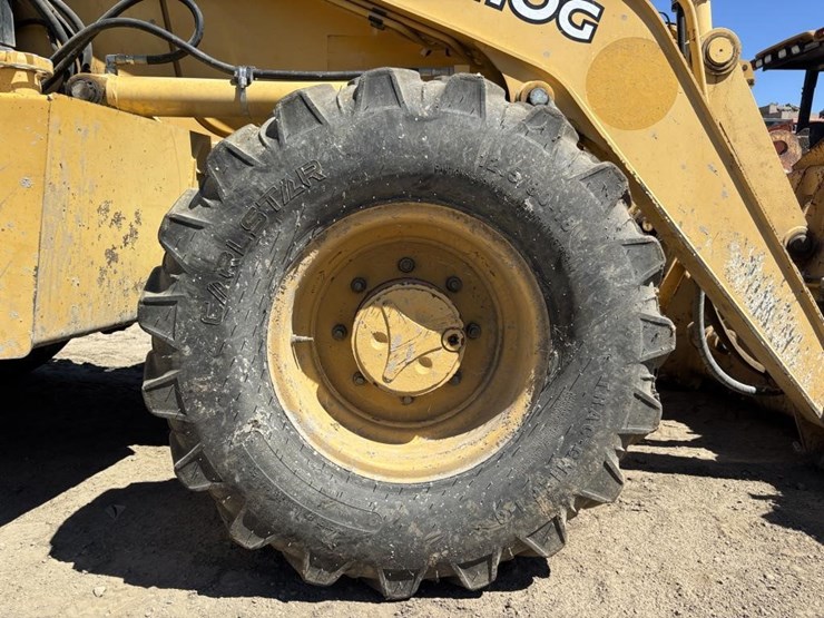 deere-410g-image-28