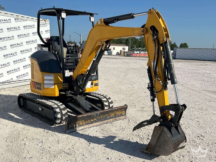 2021-liugong-9027f-zts-image-2