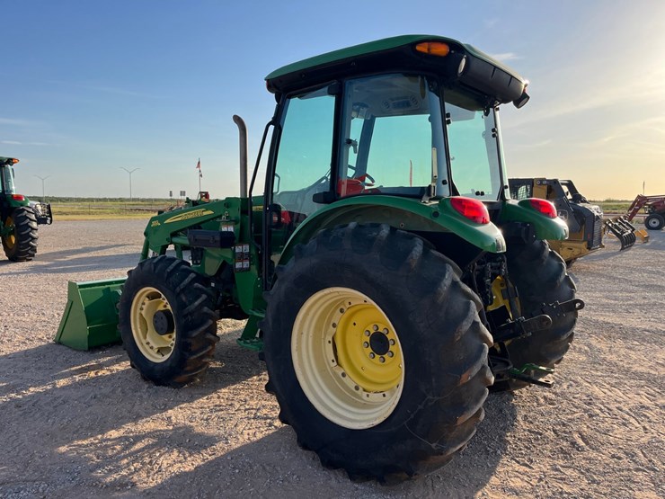 2009-john-deere-5101e-image-12