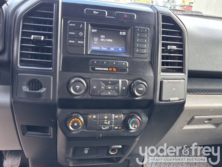 2016-ford-f150-image-29