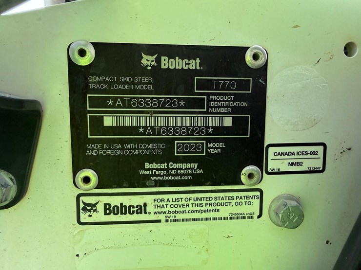2023-bobcat-t770-image-30