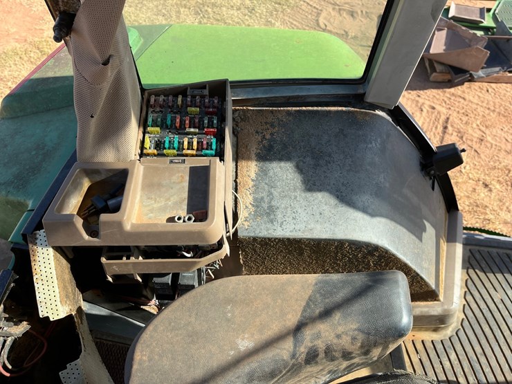 1997-john-deere-7210-image-18