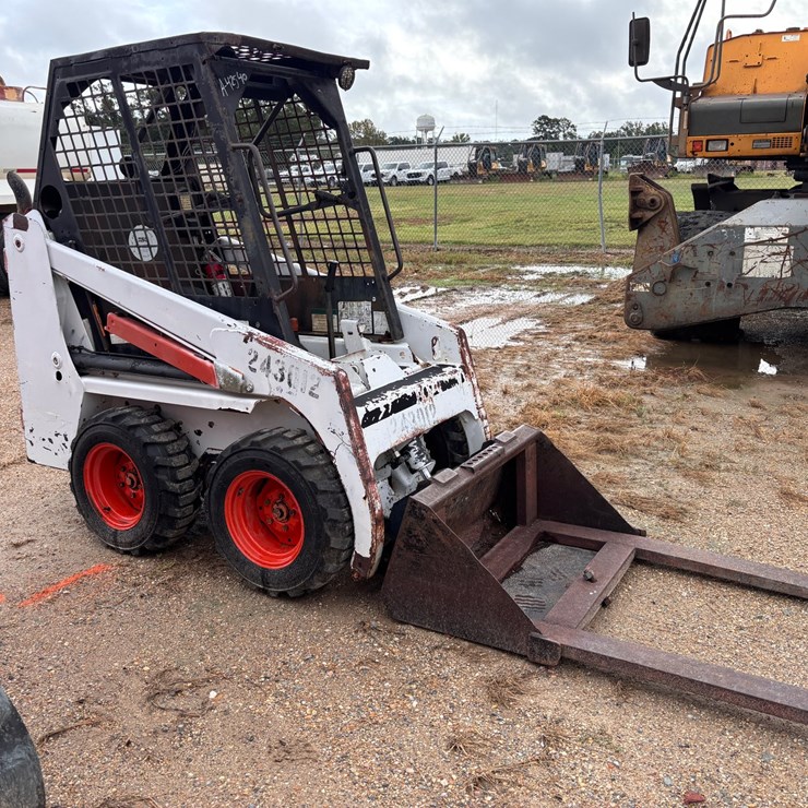BOBCAT 453