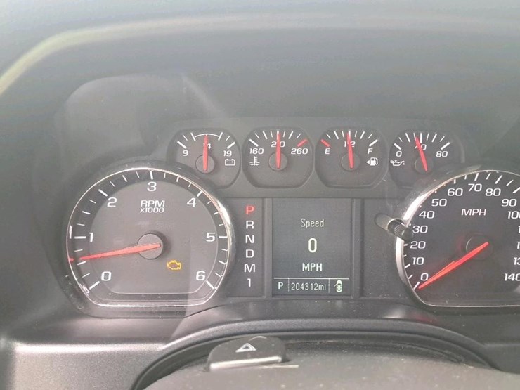 2015-chevrolet-2500-image-10