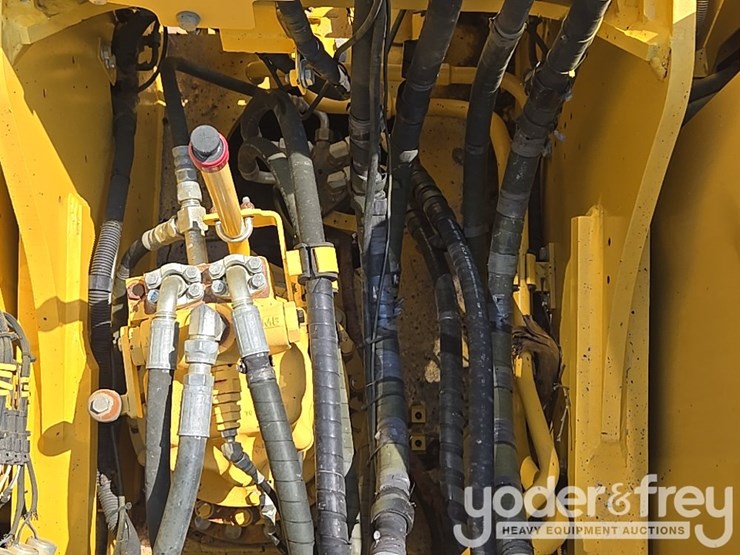 2018-komatsu-pc210-lci-11-image-53