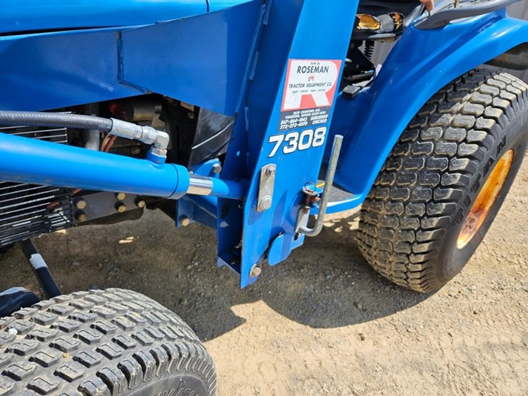 new-holland-tc25-image-16