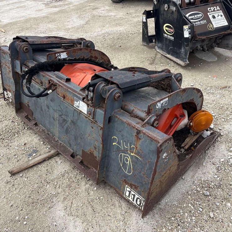 Grapple Bucket Skid Steer Attachment