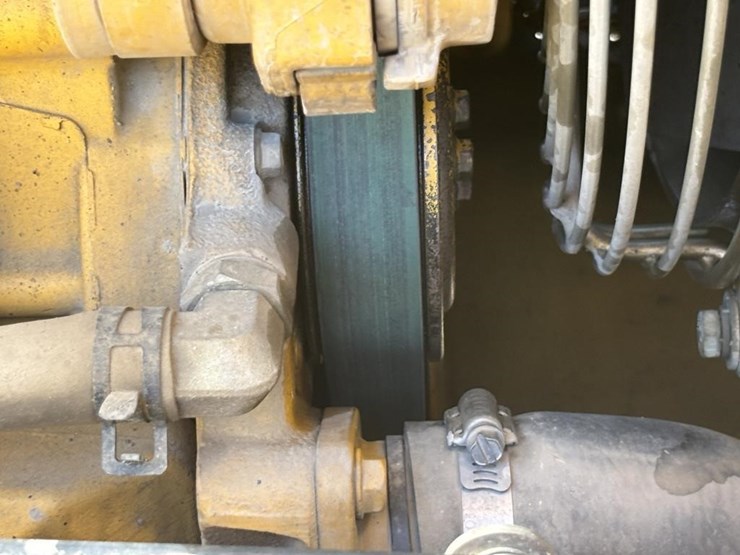 deere-410g-image-52