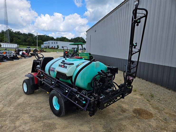 2006-toro-multi-pro-5700d-image-3