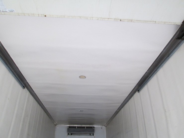 #53807-•-supreme-ho505800-26'7"x101"-truck-refer-box-svg260970102-inv#53807-image-12
