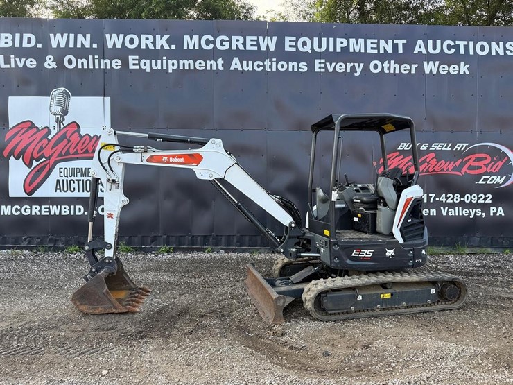 bobcat-e35i-image-1