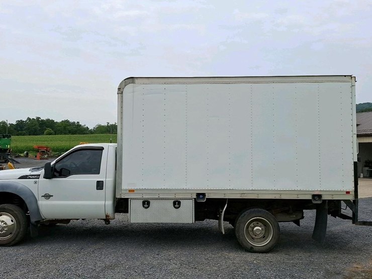 2011-ford-f550-image-6