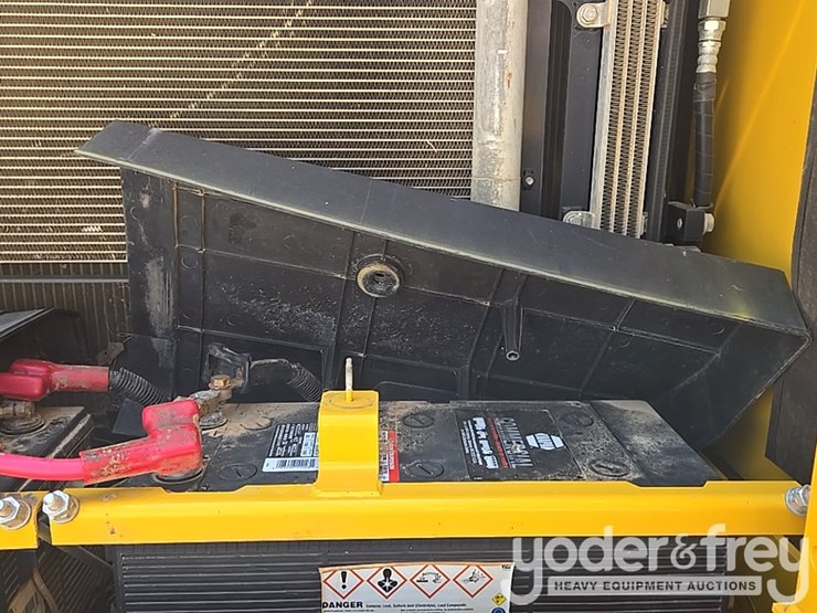 2018-komatsu-pc210-lci-11-image-37