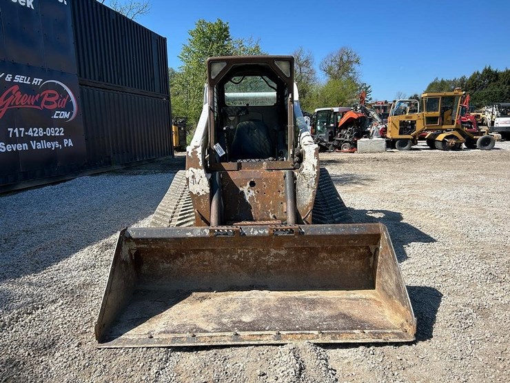2006-bobcat-t300-image-7