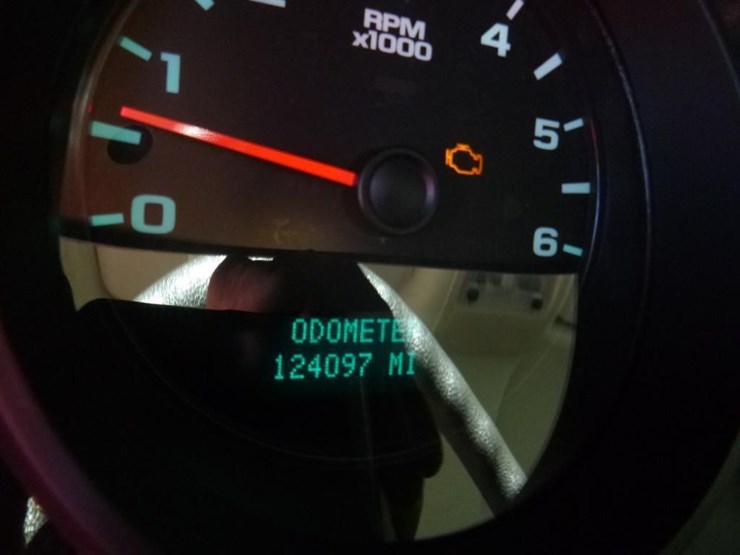 2013-chevrolet-1500-image-12