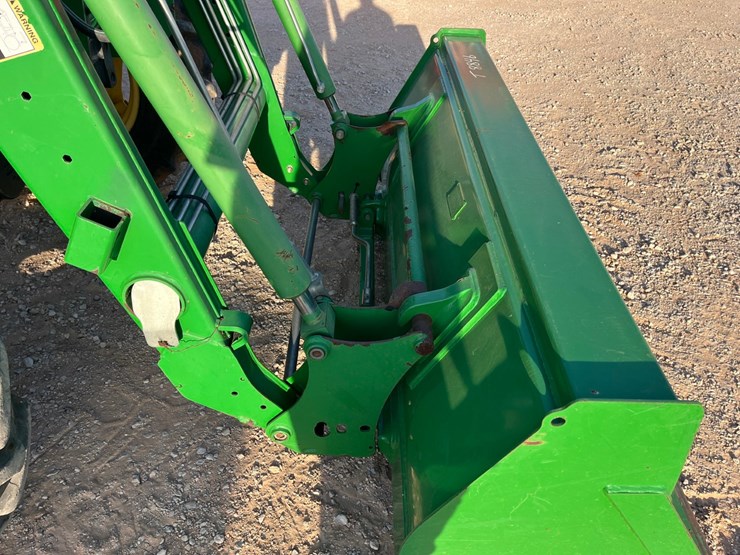 2009-john-deere-5101e-image-8