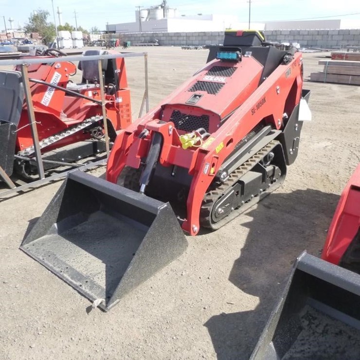 SDLool 1050K Skid Steer Track Loader