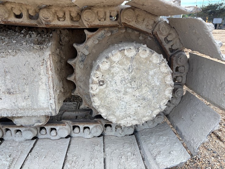 komatsu-pc200-lc-6-image-15