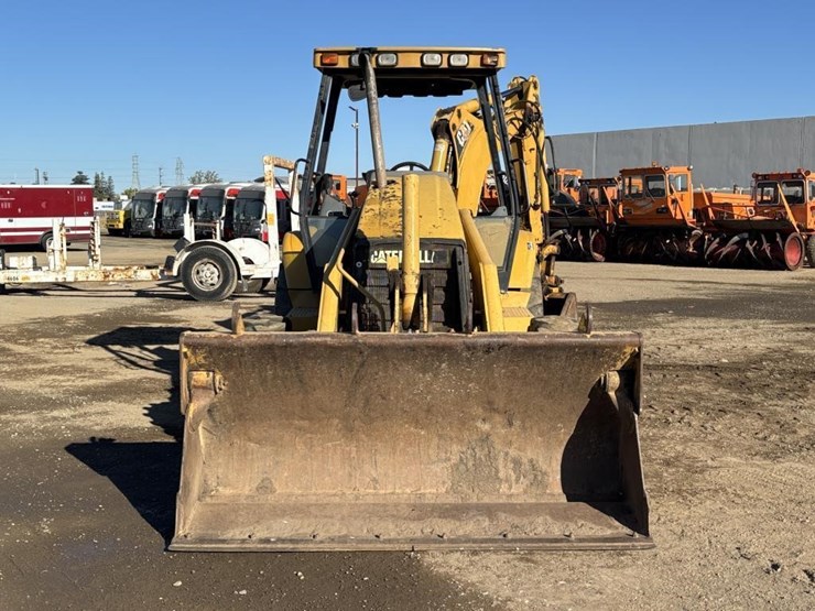 caterpillar-416c-image-6