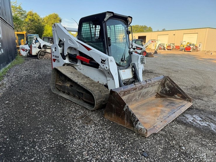 2023-bobcat-t770-image-6
